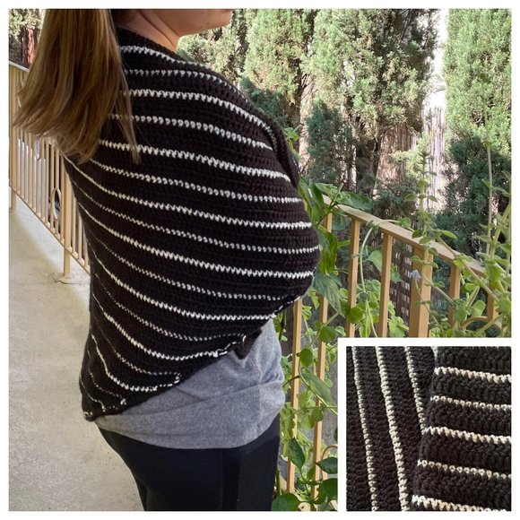 Crochet Trianglestripped shawl